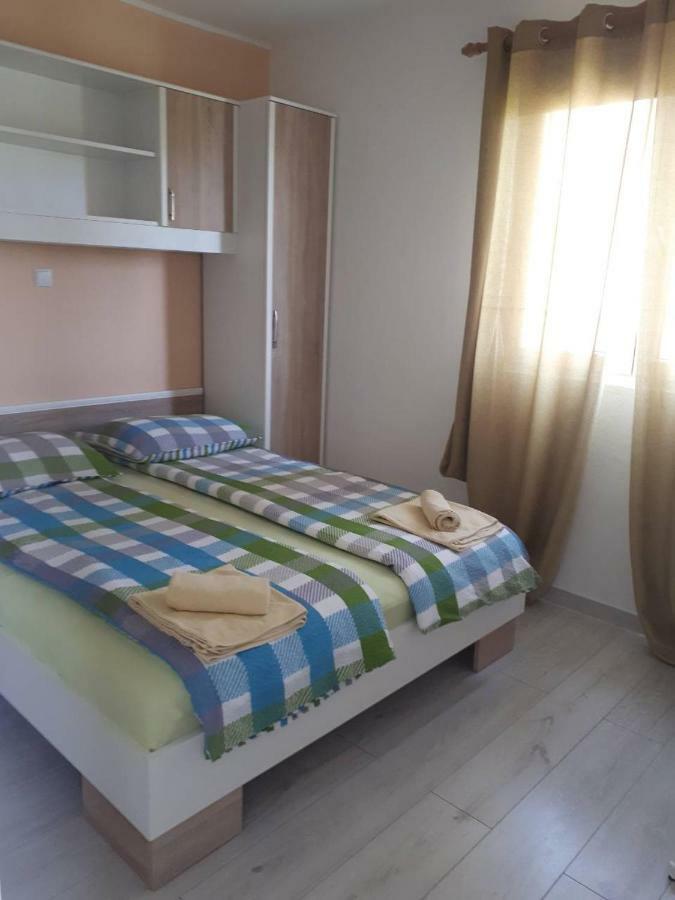 Apartmani Ivana Lopar Exteriér fotografie