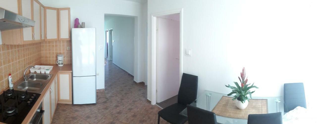 Apartmani Ivana Lopar Exteriér fotografie