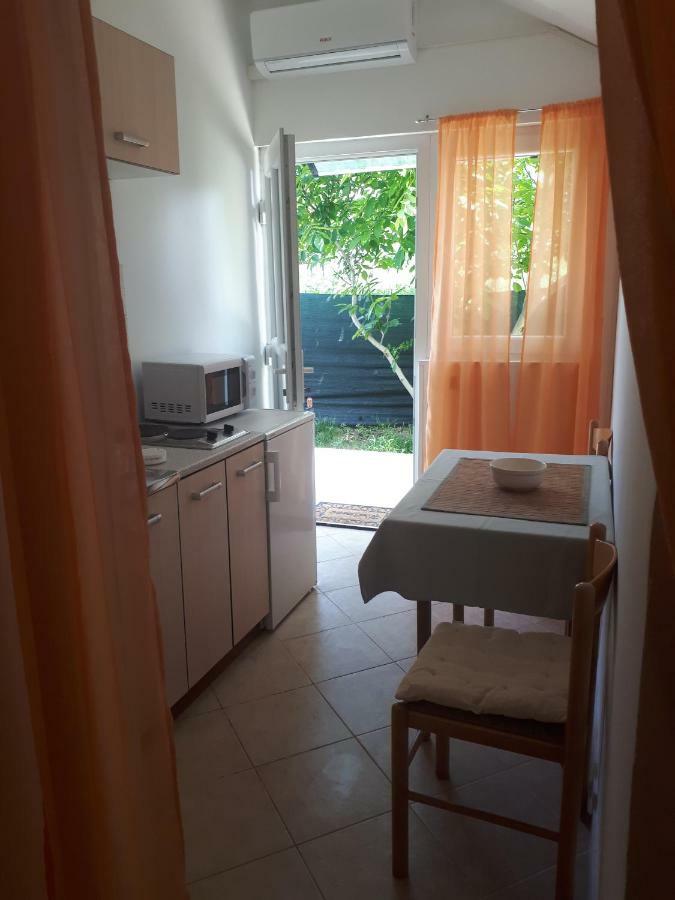 Apartmani Ivana Lopar Exteriér fotografie